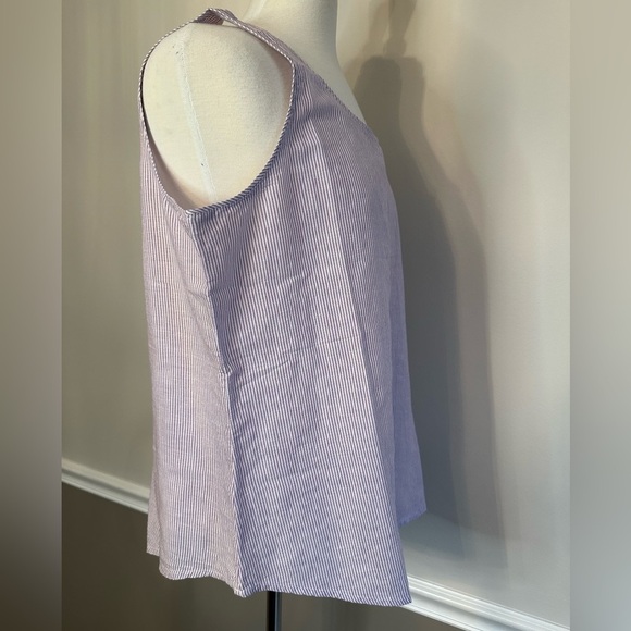 Chico’s NWT Tank Size 2. - Picture 3 of 5